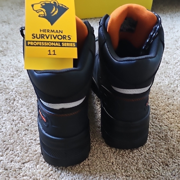 Siberia Survivewear Black and Orange Men's Rain & Snow Boots - Picture 3 of 6